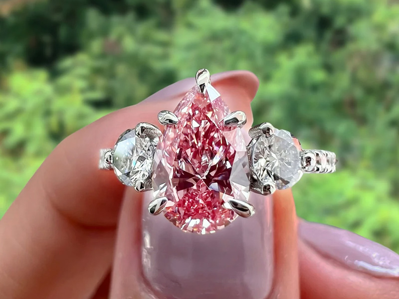 7 chiếc nhẫn kim cương to lớn trên thế giới - Unique Pink