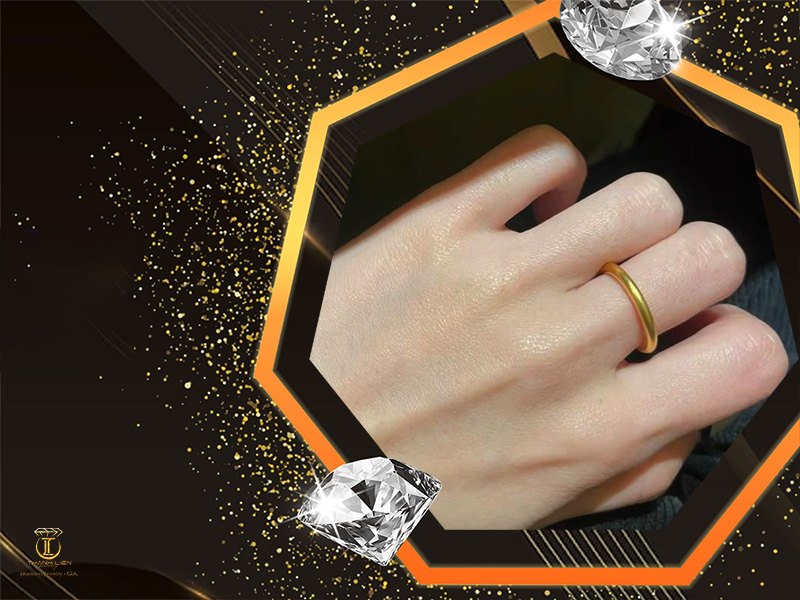 Nhẫn trơn nữ vàng 18k – Phụ kiện thời trang không thể thiếu