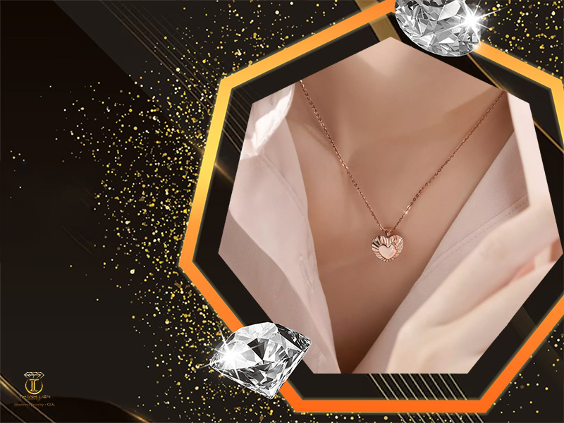 Mẫu mặt dây chuyền vàng 18k nữ đẹp được ưa chuộng nhất hiện nay