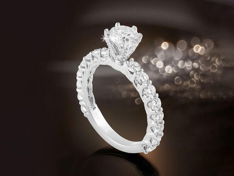 Nhẫn cầu hôn vàng 18k – Lựa chọn lý tưởng và ưa chuộng nhất